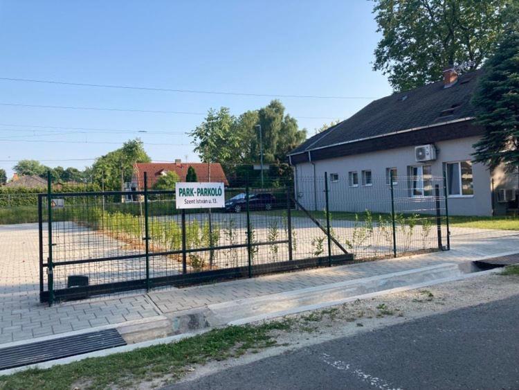 Lido Riviera, Relux Apartman Balatonlelle Exterior photo